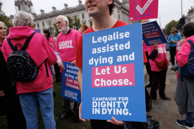 assisted dying bill vote tracker